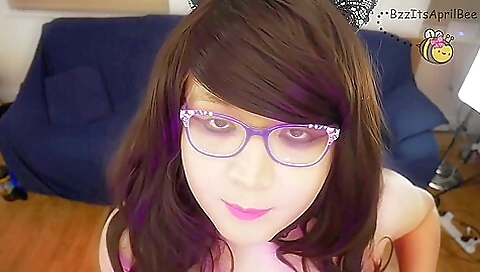 Porn video with amateur brunette wearing stockings