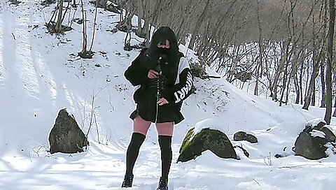 Asian brunette 18+ in leather boots enjoys outdoor