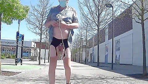 A mature beauty with a sexy body is getting fucked